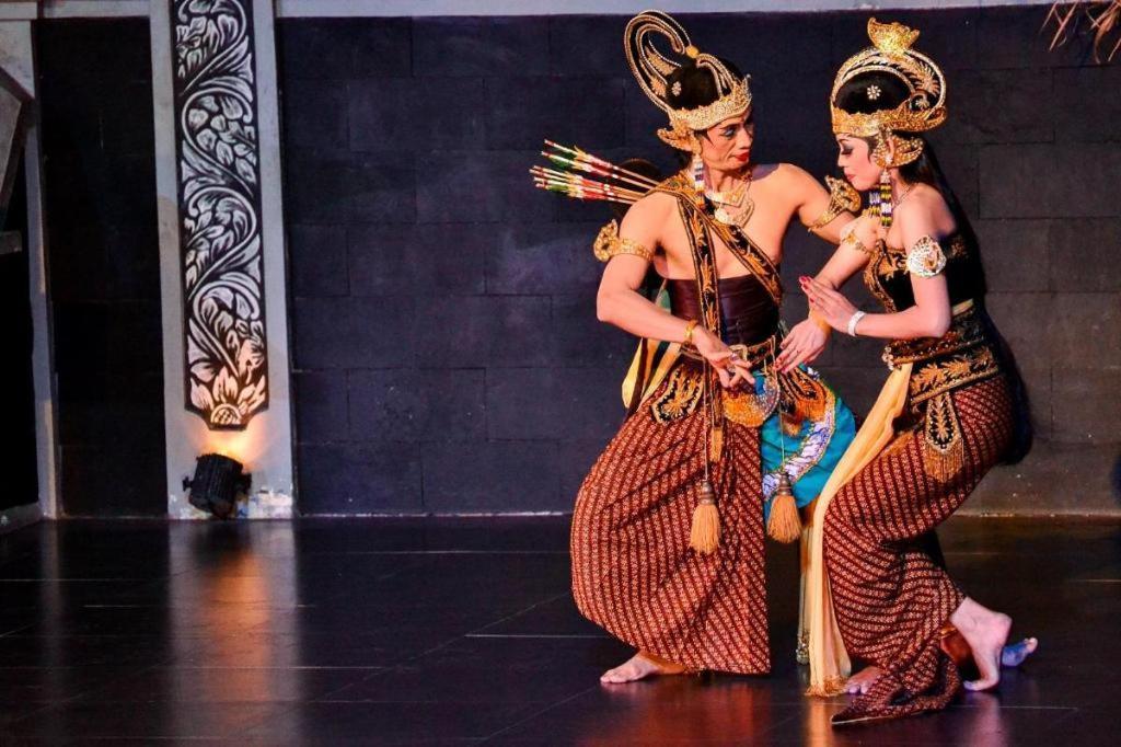 Tasneem Hotel Malioboro Yogyakarta Ngoại thất bức ảnh